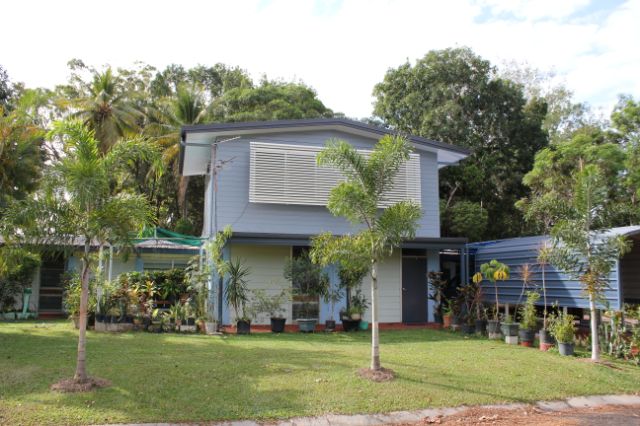 sales_detail.php?property1Dir=DESC&property1Order=Sorter_suburb&property_id=6