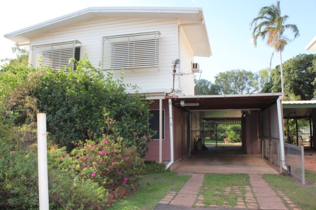 sales_detail.php?property1Dir=DESC&property1Order=Sorter_suburb&property_id=9
