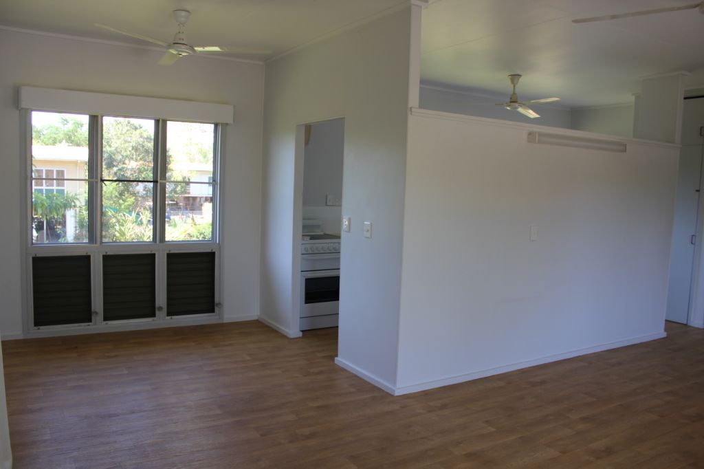 201210181402100.098.JPG?property_id=33