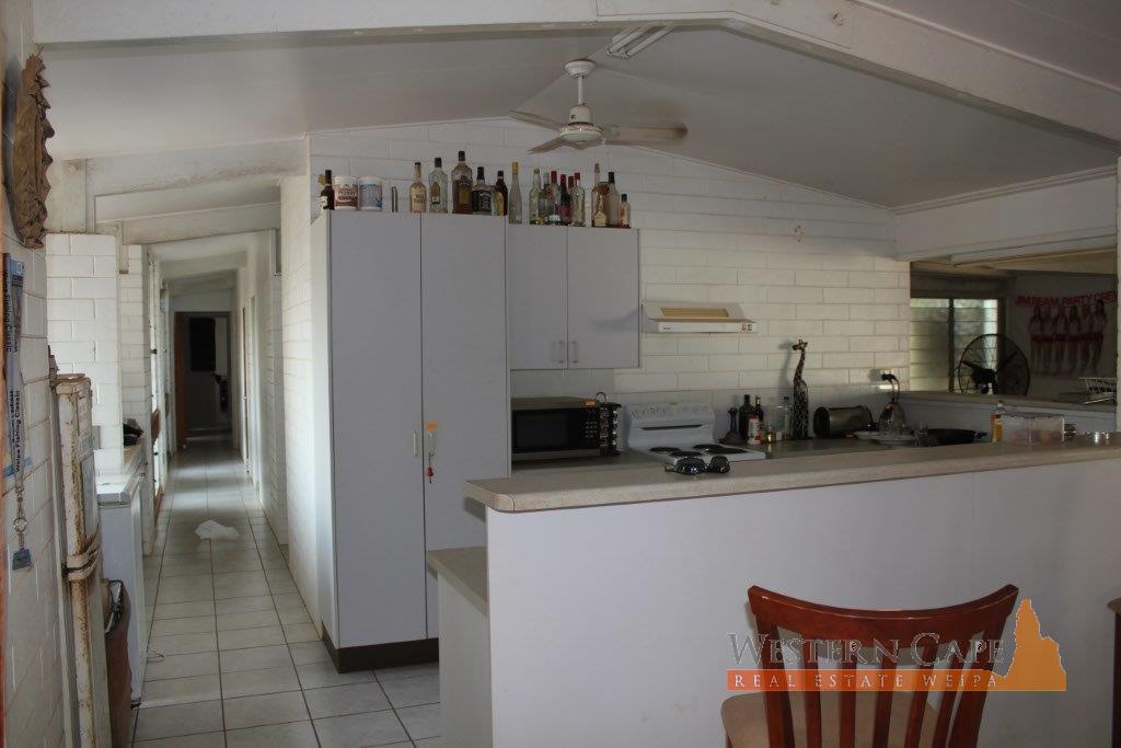 201412181621590.Kitchen-.jpg?property_id=69